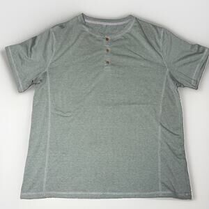 Men’s Henley Shirt XL Light Sage Green Short Sleeve 3 Button Casual Tee